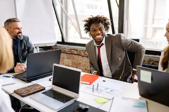 Better Your Brand with These 7 Easy Tips.jpg